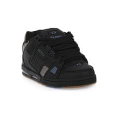 GLOBE Cipők fekete 44.5 EU Sabre Phantom Black Steel