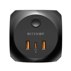 Blitzwolf BW-PC1 hálózati töltő 3 AC, 2xUSB-A és 1xUSB-C csatlakozóval fekete (BW-PC1)
