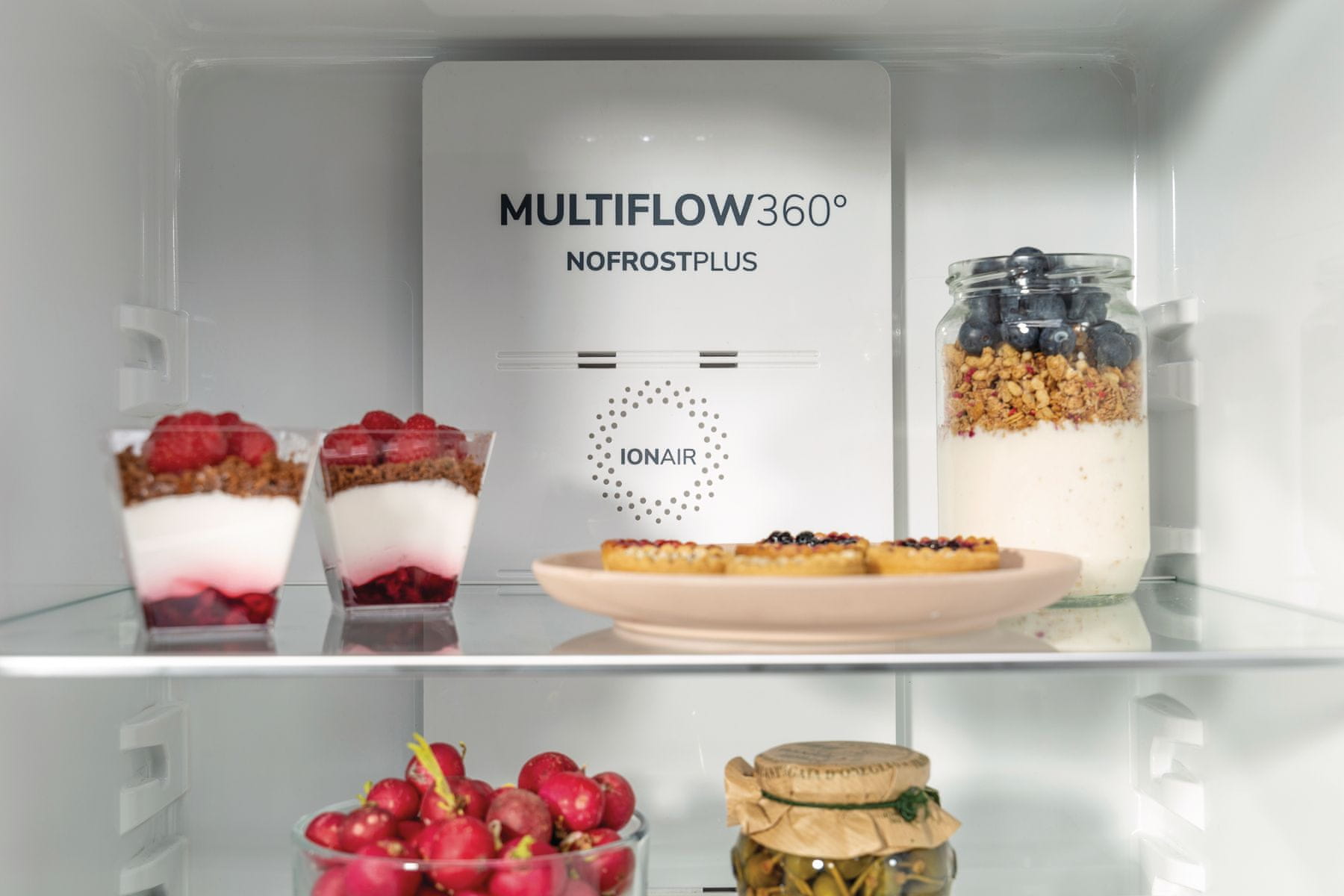 Gorenje N619EAW4 szabadonálló kombinált hűtőszekrény Multiflow 360°-kal 