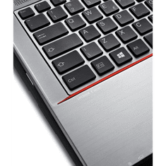 Fujitsu Lifebook E746 Laptop ezüst (11772) Használt! (fuj11772)
