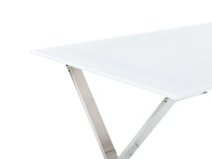 Beliani Fehér és ezüst étkezőasztal 120 x 70 cm ATTICA