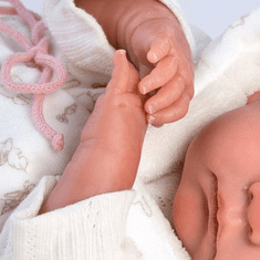 Llorens limitált kiadású élethű lány csecsemő baba nyuszis ruhában 42cm (18008) (L18008)