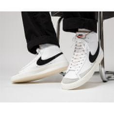 Nike Cipők fehér 38.5 EU Blazer Mid 77 Vintage