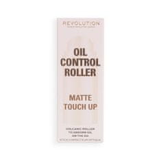 Makeup Revolution Golyós görgő zsíros bőrre Matte Touch Up (Oil Control Roller)