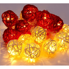 Iris Gömb alakú fonott/rattan/4m/fehér + piros/20db LED-es/3xAA elemes fénydekoráció (101-07) (101-07)