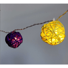Iris Gömb alakú fonott/rattan/4m/több színű/20db LED-es/3xAA elemes fénydekoráció (101-02) (101-02)