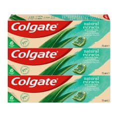 Colgate Természetes kivonatokat tartalmazó fogkrém Naturals Aloe Vera 3 x 75 ml