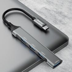 A16T HUB adapter USB-C - 4x USB, fekete