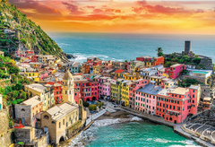 Trefl Puzzle UFT Romantikus naplemente: Vernazza, Liguria, Olaszország 1500 darab