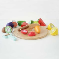 Le Toy Van Gyümölcs- és zöldségszeletelő vágódeszkával