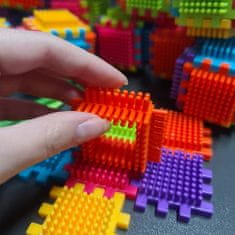 BigBuy Oktató, logikai, készségfejlesztő tüskés építőjáték gyerekeknek - 192 színes elemmel (BB-20376)