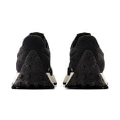 New Balance Cipők fekete 40.5 EU 327