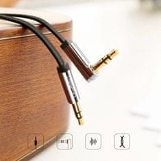 Ugreen Ugreen lapos AUX audio kábel 3,5 mm mini jack 2m ezüst (10599)