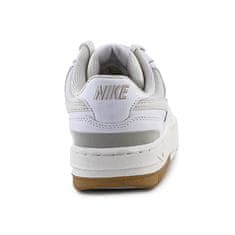 Nike Cipők fehér 38.5 EU Gamma Force