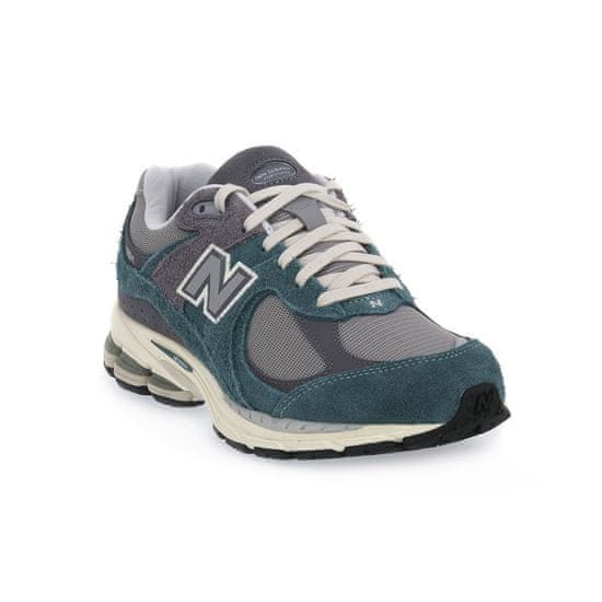 New Balance Cipők 2002