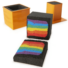 Spin Master Kinetic Sand Sandisfactory Set with 2lbs of Colored and Black (SPM6061654)