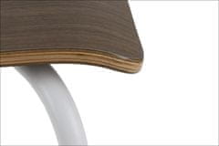 STEMA Sötétbarna szék WERDI A, fehér porszórt kereten. Otthonnak, irodának, étteremnek és szállodának. A vödör rétegelt lemezének vastagsága hozzávetőlegesen 11 mm. A szék szilárdsági vizsgálati tanúsítvánn