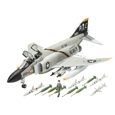 REVELL F-4J Phantom US Navy vadászrepülőgép műanyag modell (1:72) (03941)
