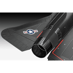REVELL Lockheed SR-71 Blackbird repülőgép műanyag modell (1:48) (04967)