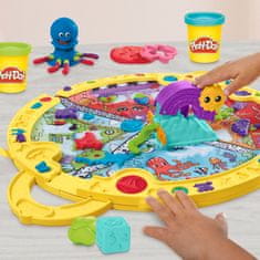 Play-Doh Starters Mat for fun