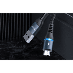 REMAX Colorful Light USB-A - MicroUSB kábel 2.4A 1m fekete (RC-152m) (RC-152m)