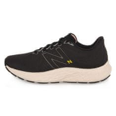 New Balance Cipők futás fekete 39 EU K3 Evoz
