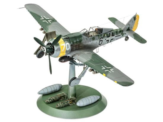 REVELL 04869 Focke Wulf Fw190 F-8 Modell készlet, 1:32
