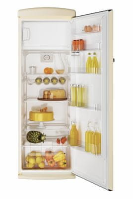 Praktikus, kényelmes és funkcionális belső felosztású hűtőszekrény - Candy CVRO 6174W