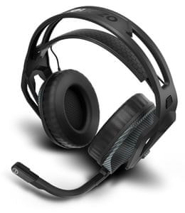 gamer fejhallgató Ozone Nuke Pro 7.1 térhatású hang összecsukható mikrofon hangvezérlés a kábelen