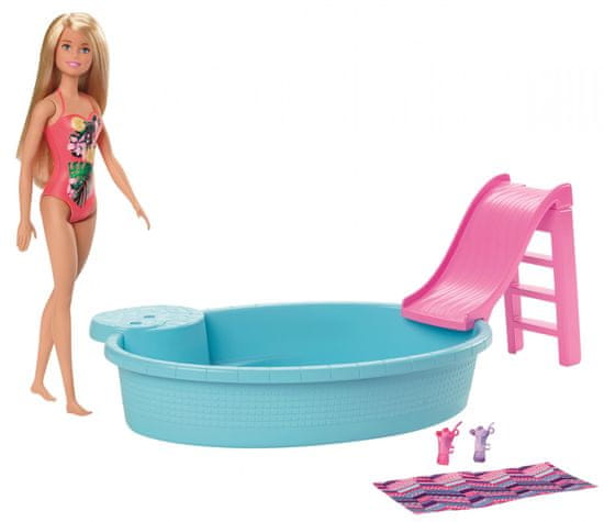 Mattel Barbie baba és medence