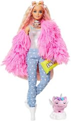 Mattel Barbie Extra rózsaszín kabátban