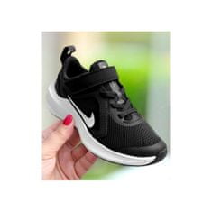 Nike Cipők fekete 27.5 EU Downshifter 10