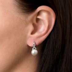 Beneto Csodálatos ezüst fülbevalók valódi gyöngyökkel AGUC870PL