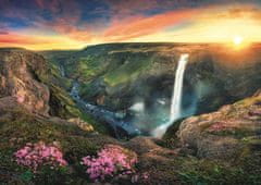 Trefl Puzzle Háifoss Waterfall, Izland 2000 db