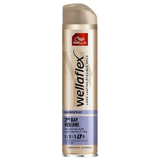 Wella Volumennövelő hajlakk erős rögzítéssel Wellaflex 2nd Day Volume (Hairspray)