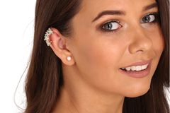 JwL Luxury Pearls Gyönyörű aranyozott fülbevaló szett (1x fülcimpadísz fülbevaló, 2x bedugós fülbevaló) JL0780
