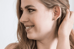 BeWooden női fülbevaló fából készült részletekkel Rose Earrings Halfmoon univerzális