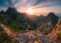 Ravensburger Puzzle Lélegzetelállító hegyek: Serra de Tramuntana hegység, Mallorca, 1000 darab